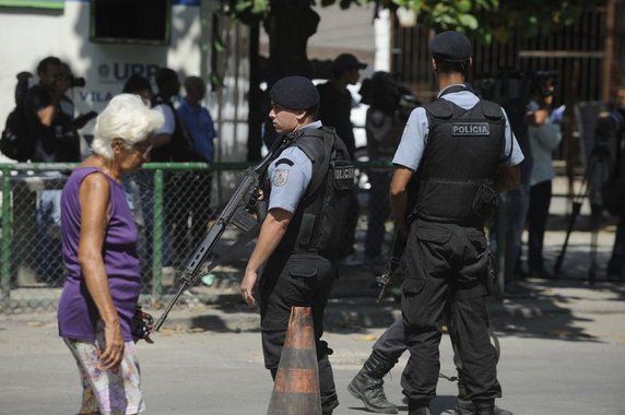 Troca de comando do Batalhão de Operações Especiais (Bope), anunciada pela Polícia Militar neste fim de semana, não modificará as ações desenvolvidas nos Complexos do Alemão e da Penha, na zona norte do Rio, e na Vila Kennedy, na zona oeste, segundo a assessoria de imprensa da PM