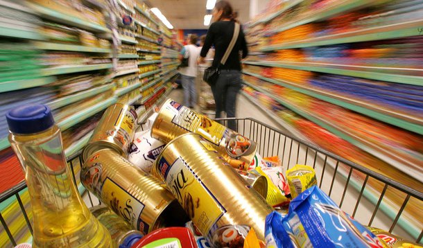 Índice de Preços ao Consumidor (IPC) na cidade de São Paulo encerrou o mês de março em alta de 0,74%; no terceiro mês do ano, os alimentos foram os que mais pressionaram o orçamento doméstico, com alta de 2%