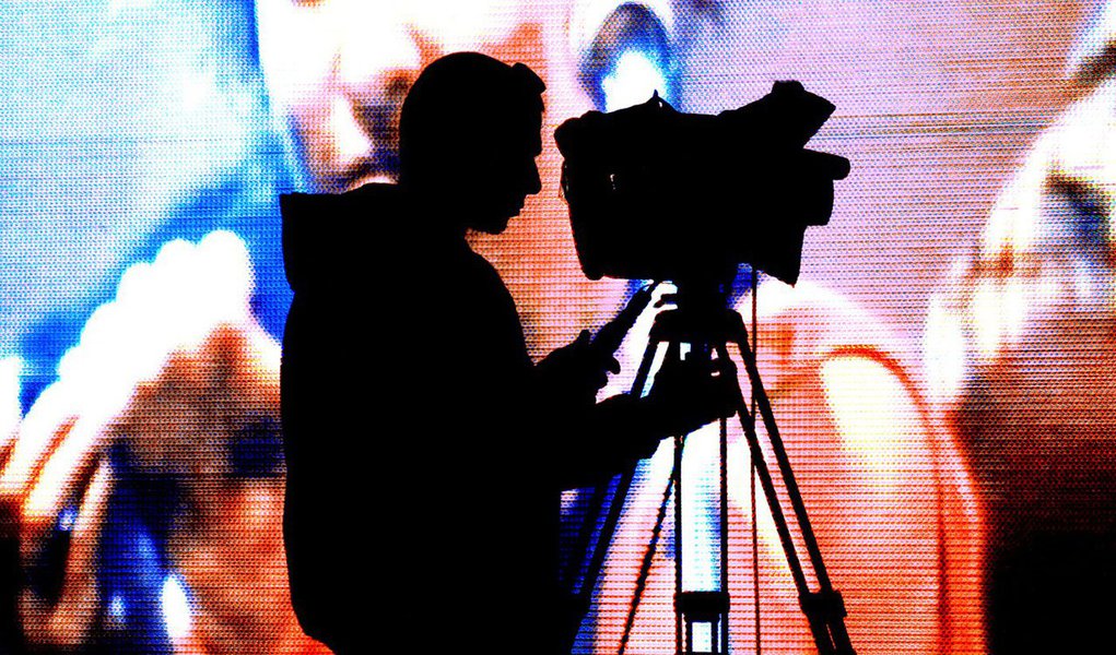 Além das linhas já existentes no Fundo Setorial do Audiovisual (aporte à produção, distribuição e comercialização de obras), os editais da Agência Nacional do Cinema trazem novas linhas de ação, como criação de núcleos criativos regionais, injeção automática de recursos de acordo com o resultado da empresa, produção de propostas de linguagem inovadora e relevância artística, comercialização de produções de baixo e médio orçamento e o aporte para programação seriada de televisão