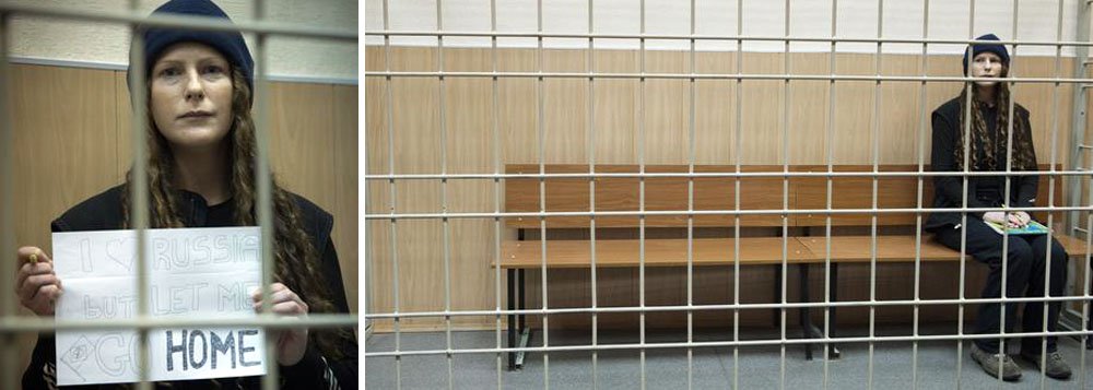 Entre os 28 ativistas do Greenpeace que foram detidos enquanto realizavam um protesto em barco de bandeira holandesa, está a brasileira Ana Paula Maciel, de 31 anos; até agora, todos os recursos para aguardarem o julgamento em liberdade impetrados pelos ativistas foram recusados