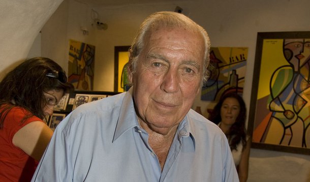 Reconhecido internacionalmente por seus murais e pela incessante busca por seu filho desaparecido em um acidente aéreo na cordilheira dos Andes, o pintor, escultor e construtor Carlos Páez Vilaró morreu nesta segunda-feira na sua casa, no Uruguai