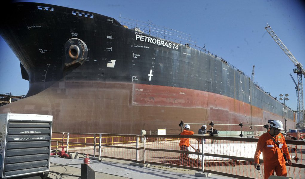 Atualmente, o setor emprega por volta de 78 mil pessoas nos estaleiros em operação. Mas nos próximos dois anos, outros quatro estaleiros entrarão em operação: Jurong Aracruz (ES); Enseada (BA); EBR (RS); e CMO (PE), o que aumentará a oferta de mão de obra