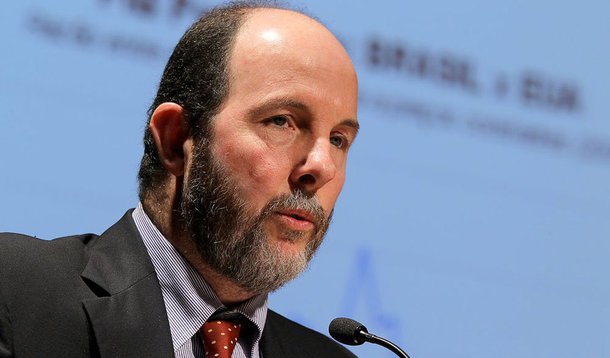 Revelação foi feita pelo ex-secretário do Tesouro dos EUA Timothy Geithner, em seu livro recém-lançado e que teceu elogios ao ex-presidente do Banco Central do Brasil