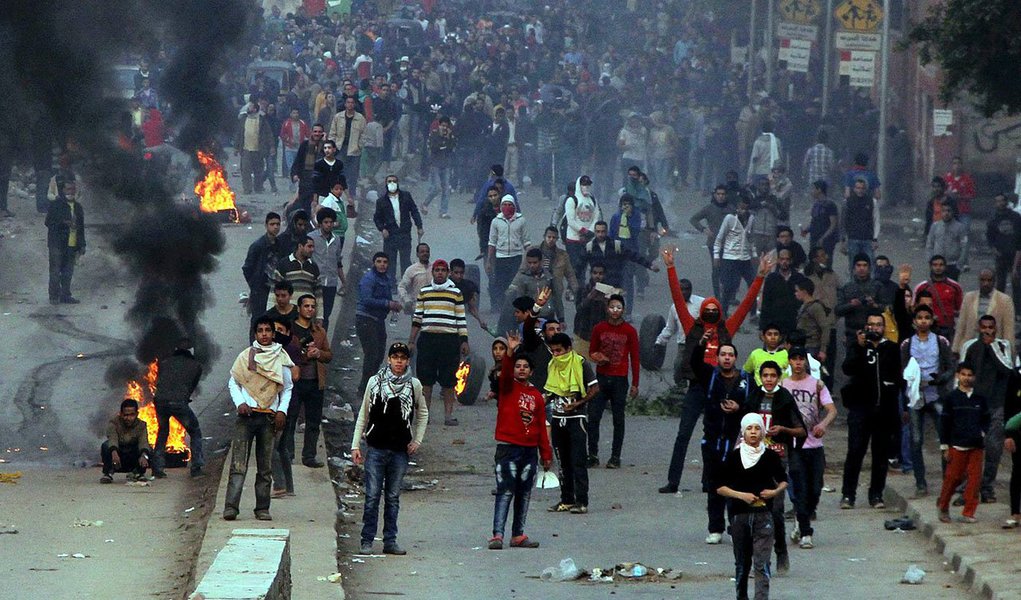 De acordo com comunicado do Ministério do Interior, a proibição de distribuir o impresso jornal Liberdade e Justiça é consequência da decisão tomada pelo Conselho de Ministros do Egito que, após uma reunião, classificou a Irmandade como terrorista