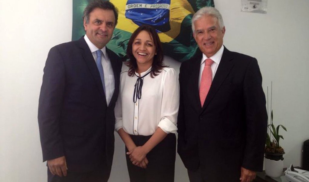 Pré-candidata ao Governo Maranhão teve encontro ontem em Brasília (DF) com o senador tucano e pré-candidato à Presidência da República; ela não fechou aliança com nenhum partido para as eleições