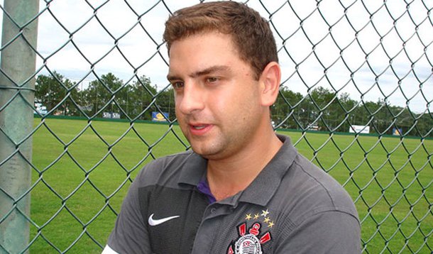 A Procuradoria da República no Distrito Federal havia considerado a emissão do documento ilegal e fora do interesse do País; a concessão do passaporte de Luís Cláudio ocorreu três dias antes do término do mandato de Lula; dos 328 passaportes emitidos durante o segundo governo Lula, apenas sete foram considerados irregulares