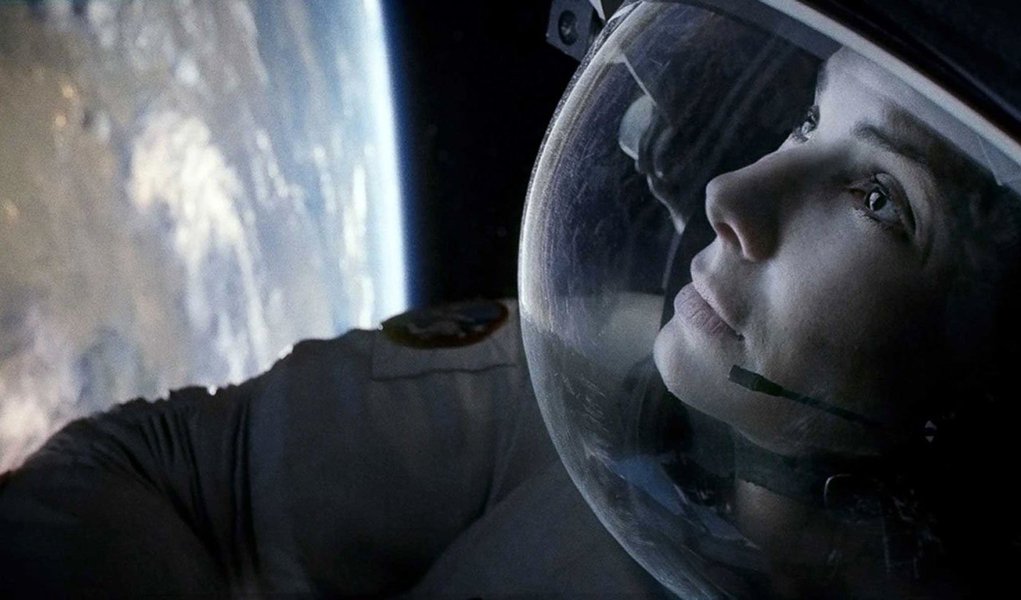 Suspense espacial, que estrela os ganhadores do Oscar Sandra Bullock e George Clooney, recebeu 11 indicações ao Bafta nesta quarta-feira, colocando o filme em vantagem na principal premiação do cinema britânica, enquanto "12 Anos de Escravidão" e "Trapaça" foram nomeados em 10 categorias