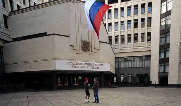 Resoluções da Assembleia-Geral não são de cumprimento obrigatório, mas representam a pressão da comunidade internacional quando aprovadas por um grande número de países; houve 100 votos a favor, 11 contra e 58 abstenções na votação na reunião integrada por 193 países