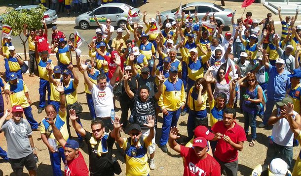 A avaliação veio após a invasão ao prédio dos Correios por  trabalhadores ligados à Fentect, em Brasília; os trabalhadores marcaram uma paralisação para o dia 17 de setembro, se não houver acordo com a empresa até lá; a categoria reivindica, principalmente, um aumento real de 15%
 
 
 