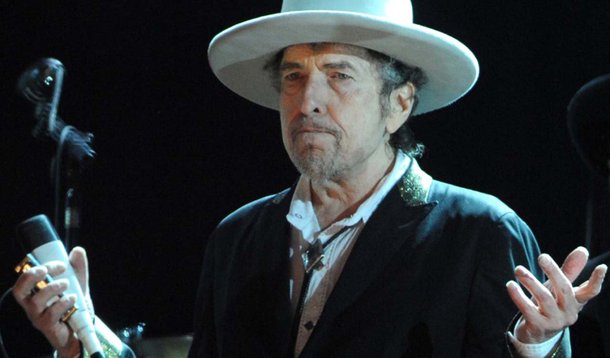 Organização comunitária croata alegou que os comentários que ele fez para a revista Rolling Stone no ano passado equivaliam a incitamento ao ódio racial; "Se você tem um senhor de escravos ou (Ku Klux) Klan em seu sangue, os negros podem sentir isso", afirmou, segundo a revista. "Essa coisa persiste ainda hoje. Assim como judeus podem sentir o sangue nazista e os sérvios podem sentir o sangue croata, disse ele