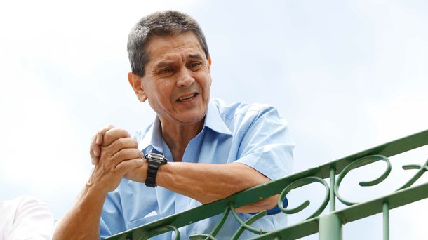 Por cinco votos a três, maioria do plenário do Supremo entendeu que o estado de saúde de Roberto Jefferson não justifica a mudança de regime; ex-deputado foi condenado na Ação Penal 470 a sete anos de prisão pelo regime semiaberto; ele cumpre a pena no Rio; em 2012, ele fez uma cirurgia para retirada de um tumor no pâncreas