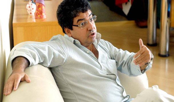 O Tribunal Regional Eleitoral do Rio de Janeiro tornou inelegível por oito anos e multou em R$ 25 mil o prefeito reeleito de Maricá e presidente regional do Partido dos Trabalhadores (PT), Washington Quaquá, por abuso de poder político e econômico; candidato à reeleição, ele reajustou a remuneração de parte dos servidores em até 100% após o período permitido pela legislação; Cabe recurso da decisão ao TSE, em Brasília