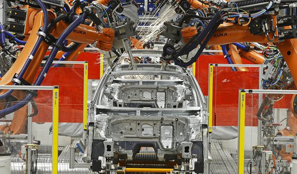 Segundo dados do IBGE, os destaques de outubro foram os estados do Ceará (3,8%), Pernambuco (2,9%), Pará (2,6%) e São Paulo (2,5%); três locais tiveram queda na produção: Bahia (-6,2%), Região Nordeste (-5,4%) e Rio de Janeiro (-1,5%)