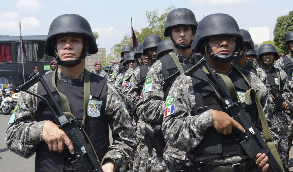 O Ministério da Justiça prorrogou a atuação da Força Nacional de Segurança Pública nas ações da Operação Cerrado desenvolvida nas cidades do Entorno do Distrito Federal; portaria publicada no Diário Oficial determina o prazo de mais 180 dias