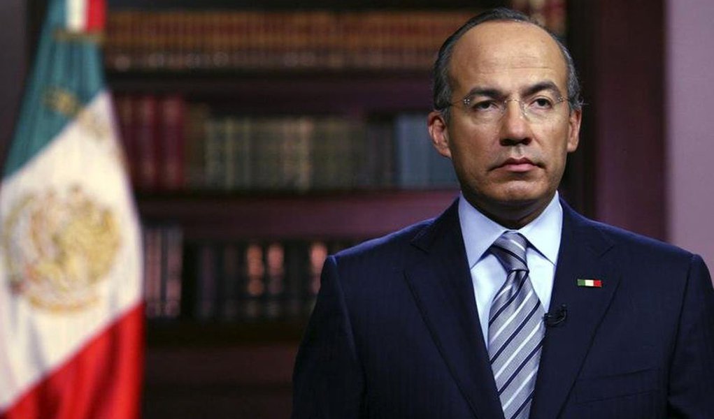 Revista alemã Der Spiegel fez novas denúncias sobre a Agência de Segurança Nacional dos EUA (NSA); desta vez, o órgão invadiu a conta de email de Felipe Calderón enquanto ele era o presidente mexicano, segundo a publicação; "É uma prática inaceitável, ilegal e contra a lei mexicana e internacional", diz um comunicado do Ministério das Relações Exteriores do México
 