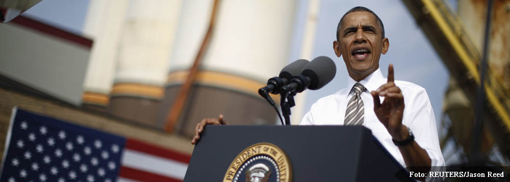 U.S. President Barack Obama delivers remarks on the government funding impasse at M. Luis Construction, a local small business in Rockville, Maryland, near Washington, October 3, 2013. Obama travelled to the business to highlight the impacts that a govern