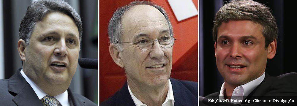 Presidente do PT, Rui Falcão, teve um encontro nesta quarta-feira com o deputado Anthony Garotinho (PR-RJ), que é também líder do PR; a ele, teria dito, nas pesquisas internas do próprio PT, Garotinho aparece em primeiro lugar, seguido do ministro Marcelo Crivella e do senador Lindbergh Farias (PR-RJ); Rui Falcão teria interesse em abrir mais um palanque para a presidente no estado do Rio