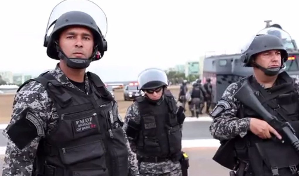 Declaração é de um PM do Batalhão de Choque, e foi gravada em vídeo por um manifestante durante os protestos realizados em Brasília neste 7 de setembro; assista