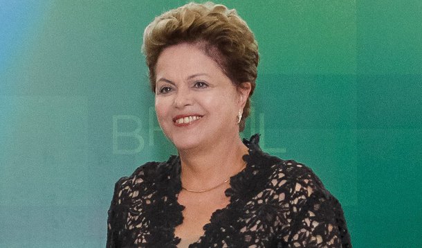 Presidente será homenageada como "Expoente Máximo na Política da Nação", durante a sétima edição do Prêmio Mulher Empreendedora, oferecido pelo Sistema Fecomércio do Paraná, na noite desta segunda-feira; além de Dilma Rousseff, 23 mulheres serão homenageadas 