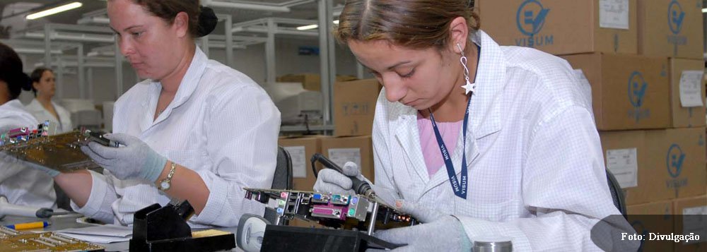 Crescimento foi registrado entre julho e agosto deste ano, apesar de a produção nacional ter se mantido estável no período, segundo o IBGE; as maiores altas foram observadas no Paraná (3,6%), em Goiás (1,7%) e Santa Catarina (1,6%)