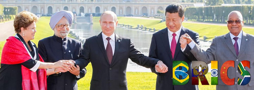 Novo banco de desenvolvimento de US$ 100 bilhões a ser criado pelo Brasil, Rússia, Índia, China e África do Sul, vai simbolizar a crescente influência das economias emergentes na arquitetura financeira global, há muito dominada pelos Estados Unidos e pela Europa através do Fundo Monetário Internacional (FMI) e do Banco Mundial