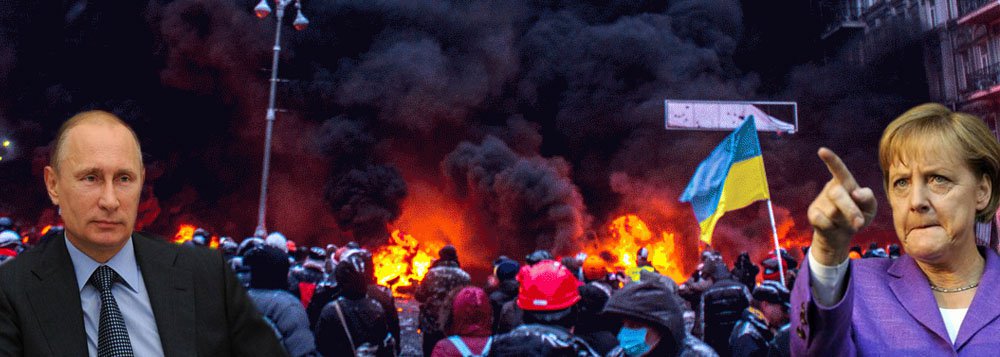 Líderes da Alemanha e da Rússia, que vêm para a final da Copa do Mundo, poderão discutir a crise no leste europeu, onde forças separatistas, apoiadas pelos russos, levaram à divisão territorial da Ucrânia; eles têm estado em contato telefônico regular sobre a crise ucraniana, com Merkel apelando a Putin para ele usar sua influência sobre os separatistas no leste da Ucrânia de modo a ajudar num cessar-fogo