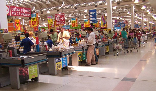 Projeção de instituições financeiras para a inflação medida pelo IPCA, este ano, variou de 6,01% para 6,02%; para 2015, houve alta pela segunda semana consecutiva – a previsão passou de 5,60% para 5,70%