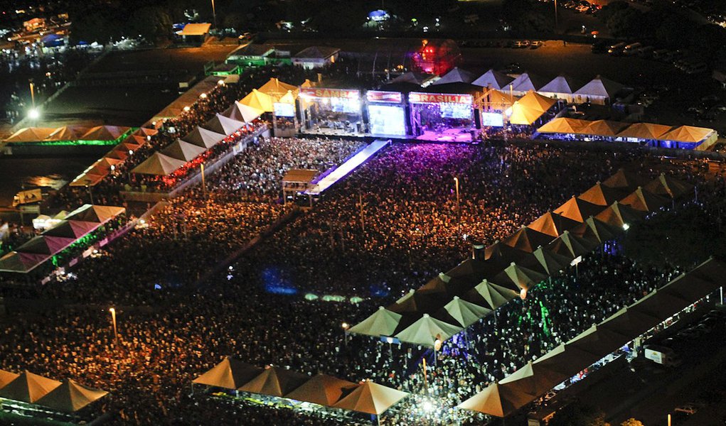 Os artistas terão diferentes formas de acesso aos eventos produzidos com dinheiro público; são três modalidades: o convite, para artistas consagrados; o edital de chamamento público, para eventos específicos; e o edital de credenciamento, que vale para todos os eventos em um período estipulado pelo governo