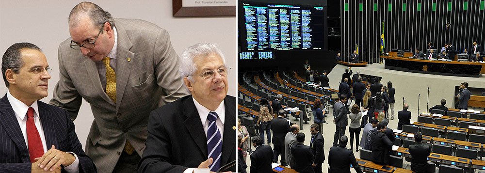 Maior partido da base governista confirma favoritismo em ranking do Departamento Intersindical de Assessoria Parlamentar (Diap); em primeiro lugar ficou o presidente da Câmara, deputado Henrique Eduardo Alves, seguido do líder da bancada do PMDB na Câmara, Eduardo Cunha; o PT só aparece em terceiro, com o deputado Arlindo Chinaglia (SP), líder do governo; senador mineiro e presidenciável pelo PSDB figara em décimo lugar, empatado com o senador Walter Pinheiro (PT-BA)