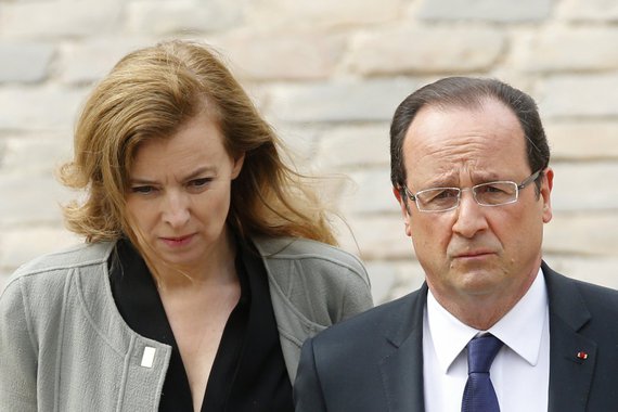 O presidente da França, François Hollande, deve anunciar neste sábado que vai se separar de sua companheira, Valerie Trierweiler, após uma enxurrada de notícias na imprensa do país sobre seu suposto caso com uma atriz. A informação é do Journal du Dimanche