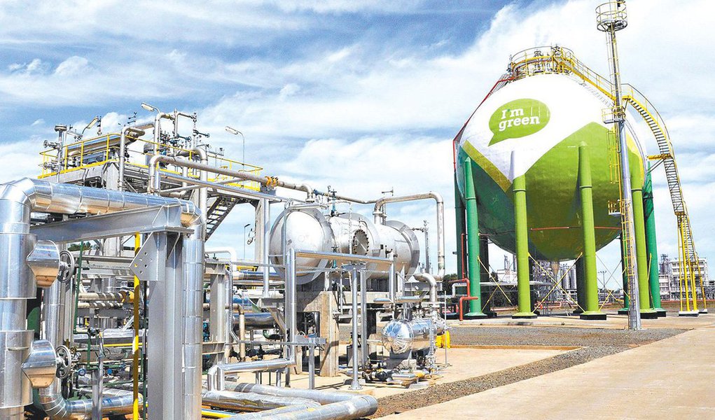 Negócio de quase US$ 300 milhões reforça posição da petroquímica no mercado de vinílicos no Brasil e na Argentina