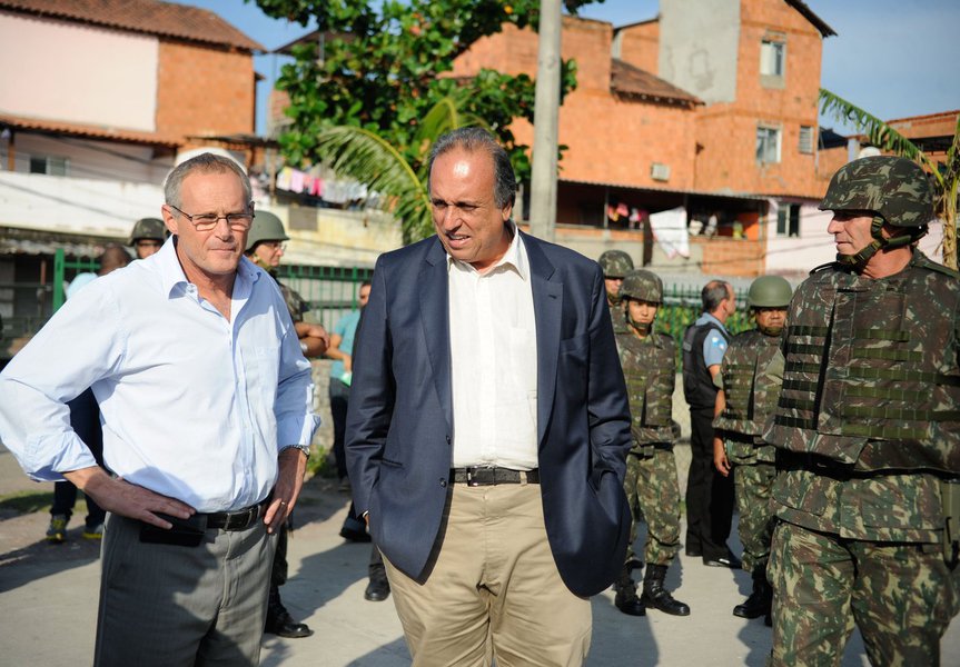 Governador do Rio disse que pretende mobilizar o Congresso para votar mudanças na legislação penal, para evitar que criminosos perigosos com longas condenações sejam soltos por meio da progressão de regime. De acordo com o governo, o objetivo é impedir esses criminosos de voltar a liderar facções nas favelas de origem