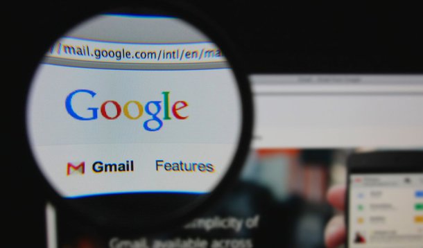 O serviço de email Gmail, do Google, que é usado por centenas de milhões de pessoas, parou de funcionar para usuários em todo o mundo nesta sexta-feira; usuários que tentavam se logar viram uma mensagem de erro e um texto em inglês pedindo desculpas pela indisponibilidade temporária do serviço