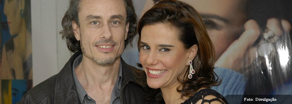 Socialite carioca iniciou a manhã desta sexta-feira filiando-se ao PSD; pouco tempo depois, cancelou a adesão; no início da noite, entrou para as fileiras tucanas, partido no qual já está filiada Alice, sua irmã