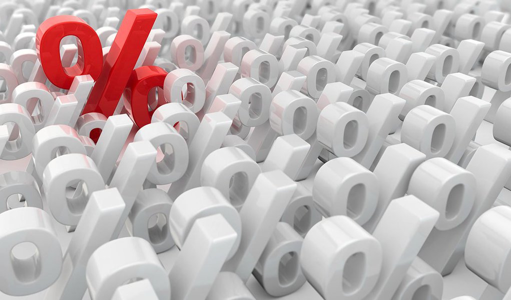 Para a CNI, elevação da taxa inibe investimentos privados; confederação avalia que “tudo indica que o atual ciclo de aumento [da Selic] ainda não terminou”; já a Firjan diz que o retorno da taxa Selic aos dois dígitos, dificultará ainda mais a retomada do crescimento doméstico, principalmente se levada em consideração a “perspectiva de redução da liquidez internacional em um horizonte próximo, quando o aumento do diferencial de juros exigirá novos aumentos dos juros básicos brasileiros”