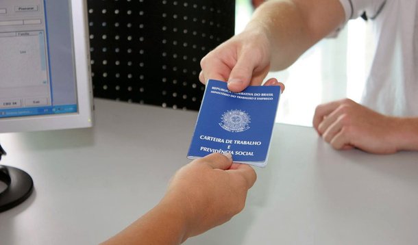 Conjunto das seis regiões pesquisadas pela Fundação Seade e o Departamento Intersindical de Estatística e Estudos Socioeconômicos (Dieese) passou de 9,3% para 9,5% da População Economicamente Ativa (PEA)