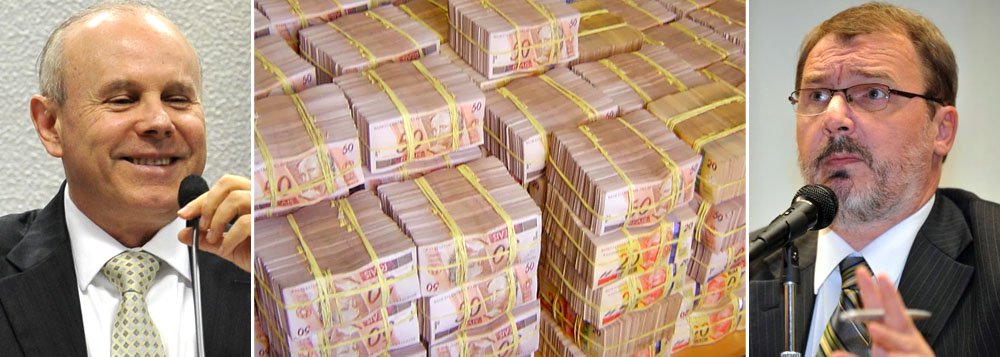 O governo federal acaba de divulgar um número que derruba o último pilar do terrorismo econômico, focado no chamado descontrole dos gastos públicos; superávit primário (que mede receitas menos despesas, antes dos gastos com juros) registrado em novembro ficou em R$ 28,8 bilhões; número é recorde e eleva o saldo acumulado do ano a R$ 62,4 bilhões; “É o melhor resultado da série e mostra o que vínhamos falando antes: que iríamos cumprir a meta de R$ 73 bilhões. Estávamos corretos", disse o secretário do Tesouro, Arno Augustin; vitória também do ministro Guido Mantega, que vinha sendo atacado pela suposta "contabilidade criativa"