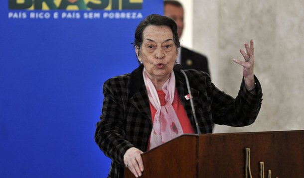 Em entrevista ao Carta Maior, Maria da Conceição Tavares adverte para o risco de soluções supostamente redentoras: “‘A situação é muito delicada por conta do encavalamento  de gargalos econômicos e disputa eleitoral. Mas o fato é que o projeto em curso é o mais adequado à sociedade brasileira’, afirma