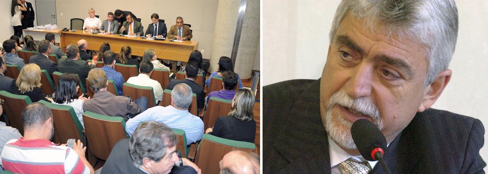 Com quatro votos favoráveis e uma abstenção, a Comissão Ética da Câmara acatou o parecer do relator, deputado Joe Valle (PSB), que recomendou a perda do mandato de Raad Massouh (PPL) por quebra de decoro parlamentar; o deputado é acusado de participar de um esquema de desvio de recursos na Administração Regional de Sobradinho, em 2010