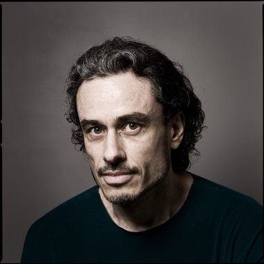 Indignado com o sucesso da vaquinha organizada para recolher fundos para Delúbio Soares, colunista Guilherme Fiúza, de Época, propõe o nome do ex-tesoureiro do PT pra o Banco Central; "É hora de mandar às favas os escrúpulos de consciência e botar Delúbio Soares na presidência do Banco Central. Chega de intermediários", diz ele