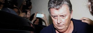 Plantão Judiciário do Rio negou habeas corpus pedido pelo advogado do britânico Raymond Whelan, CEO da Match, empresa parceira da Fifa; expectativa era que ele se apresentasse à 18ª DP (Praça da Bandeira) nesta madrugada, mas até as 6h ele não apareceu; Whealen é considerado foragido pela polícia