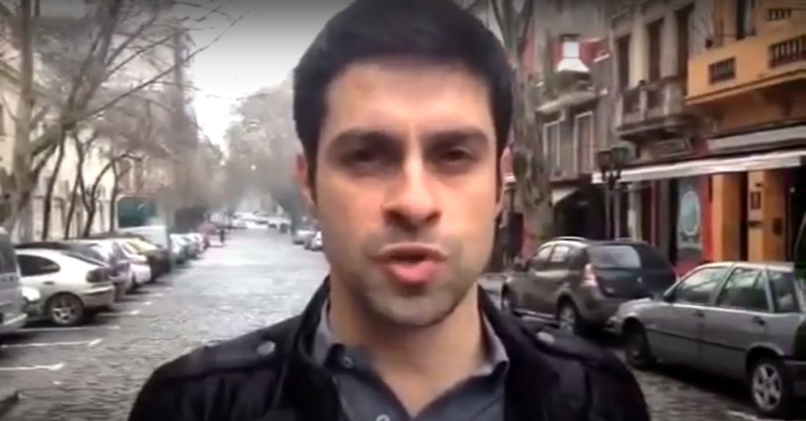 "A melhor emissora pública do Brasil, minha, sua, nossa, de todos os brasileiros, ela está acabando e precisa de ajuda", diz o ator Luciano Amaral, em um vídeo que faz parte da campanha "Eu quero a Cultura viva"; petição contra demissões e cortes na TV Cultura foi lançada nesta segunda-feira 10 e busca reunir 50 mil assinaturas; governo de São Paulo reduziu em 20% o orçamento da Fundação Padre Anchieta