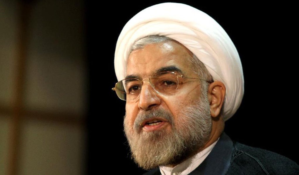 Irã e as potências mundiais não conseguirem chegar a um acordo em Genebra neste fim de semana para conter o programa nuclear; presidente iraniano disse que país não desistirá do que considera ser seu direito de enriquecer urânio