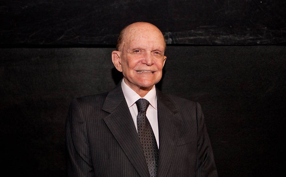 Ele tinha 84 anos e lutava contra um câncer no pâncreas desde o início de 2014; empresário, que ficou conhecido como o "rei da soja", chegou a ter mais de 40 empresas nos setores de construção civil, agrícola e exploração de minérios