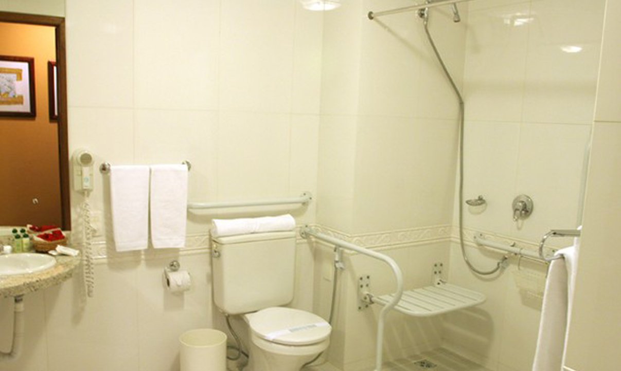 Resolução aprovada na última semana pelo Conselho Monetário Nacional (CMN) determina que portadores de necessidades especiais que ganham até dez salários mínimos poderão usar microcrédito a juros baixos para fazer as mudanças necessárias nos imóveis; linha complementa outra já existente, para adquirir bens de locomoção