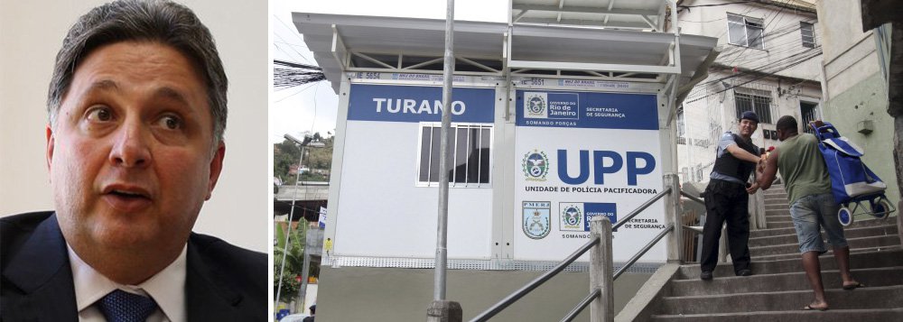 Apesar de crítico ao principal projeto na área de segurança do governador Sérgio Cabral (PMDB), deputado federal Anthony Garotinho (PR) não propõe acabar com as UPP´s (Unidade de Polícia Pacificadora), que vive uma crise e precisa de ajuda das Forças Armadas, mas diz que "o marketing do aviso-prévio a bandido precisa dar lugar a uma investida séria contra o tráfico de drogas"