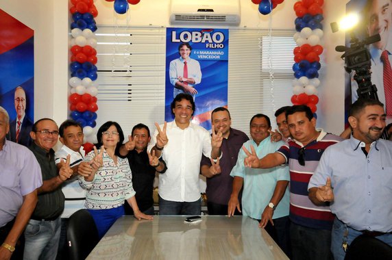 O pré-candidato do PMDB ao governo estadual reuniu-se ainda com o bispo da Diocese de Imperatriz, Don Gilberto Pastana e com o pastor presidente da igreja Assembleia de Deus, Raul Cavalcante; Lobão Filho disse que defender a liberdade de expressão e religiosa, o peemedebista  busca aproximação com líderes religiosos do estado para dialogar e reafirmar seu compromisso com o estado laico