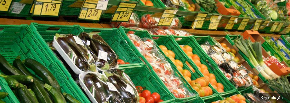 Índice interrompeu sequência de quedas em setembro e atingiu 114,2 pontos, mas a alta de 1% não foi suficiente para ultrapassar a média dos últimos cinco anos, de 114,9 pontos, segundo a Fundação Getulio Vargas (FGV) na Sondagem de Expectativas do consumidor