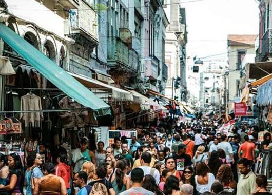 A verdade é que os brasileiros que ingressaram na classe média estão descontentes com o governo petista e esses votos migraram para os tucanos