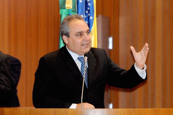 As informações enviadas à Equipe de Transição de Flávio Dino não corresponderam às expectativas; esta foi a avaliação do deputado Marcelo Tavares – coordenador da Equipe de Transição de Flávio Dino e próximo chefe da Casa Civil do Maranhão; somente nove de um total de 32 solicitações foram entregues a Marcelo Tavares pela equipe de Roseana Sarney
